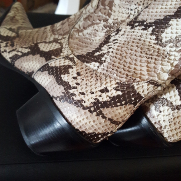 Men's shoe - Picture 5 of 5